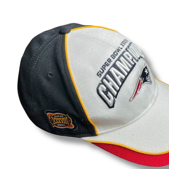 Reebok New England Patriots Hat Cap Super Bowl XXXVIII 38 Champions NFL Football - Picture 3 of 12